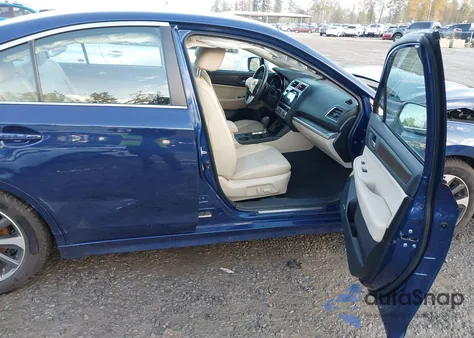 2015 Subaru Legacy 2.5I Limited из США, поврежденный, VIN 4S3BNAN61F3048059